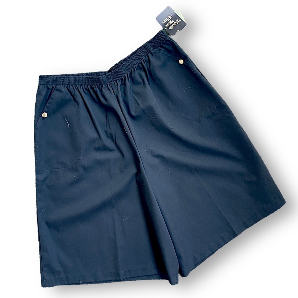 Vintage NWT Black Casual Elastic-Waist Shorts